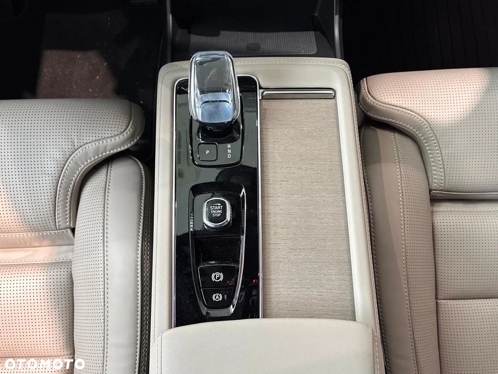 Volvo XC 90 - 11