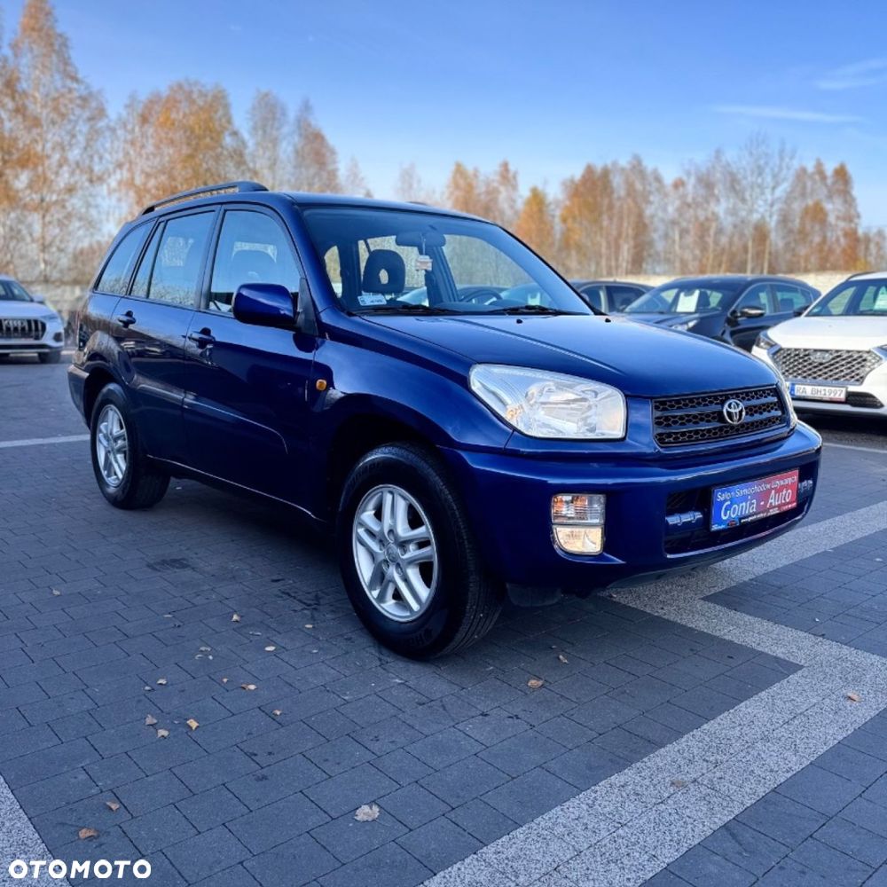 Toyota RAV4 - 5