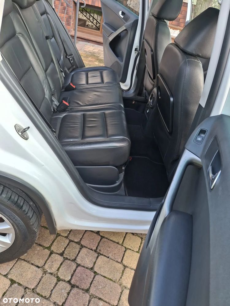 Volkswagen Tiguan - 19