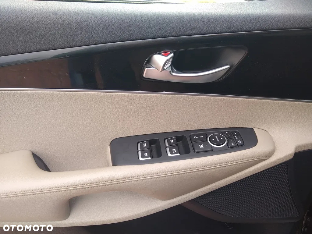 Kia Sorento 2.0 CRDI L - 8