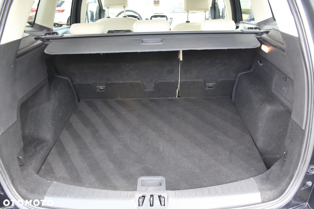 Ford Kuga 2.0 TDCi 4x4 Vignale - 22