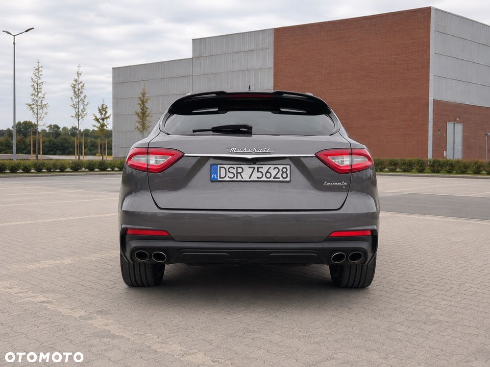 Maserati Levante - 6