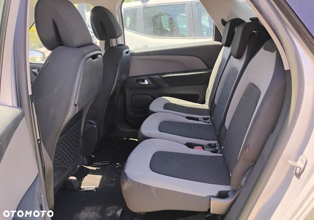 Citroën C4 Picasso - 9