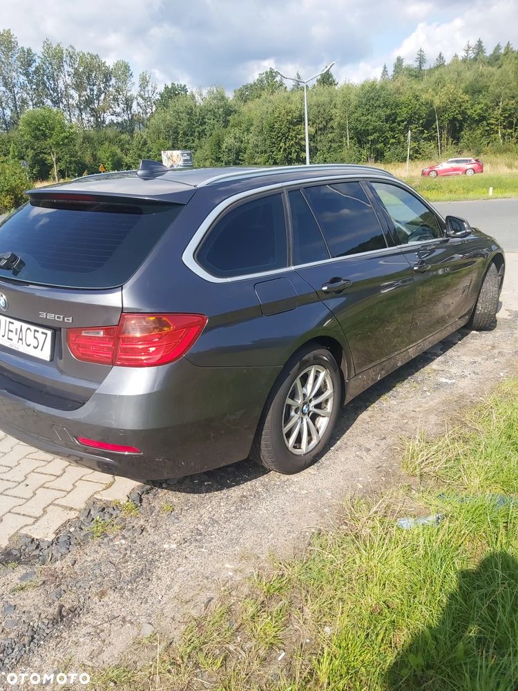BMW Seria 3 320d - 3
