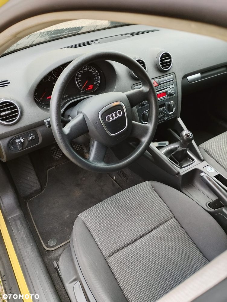 Audi A3 Sportback - 4