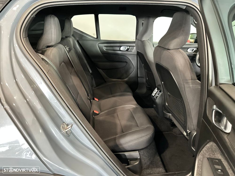 Volvo XC 40 Recharge Plus - 33