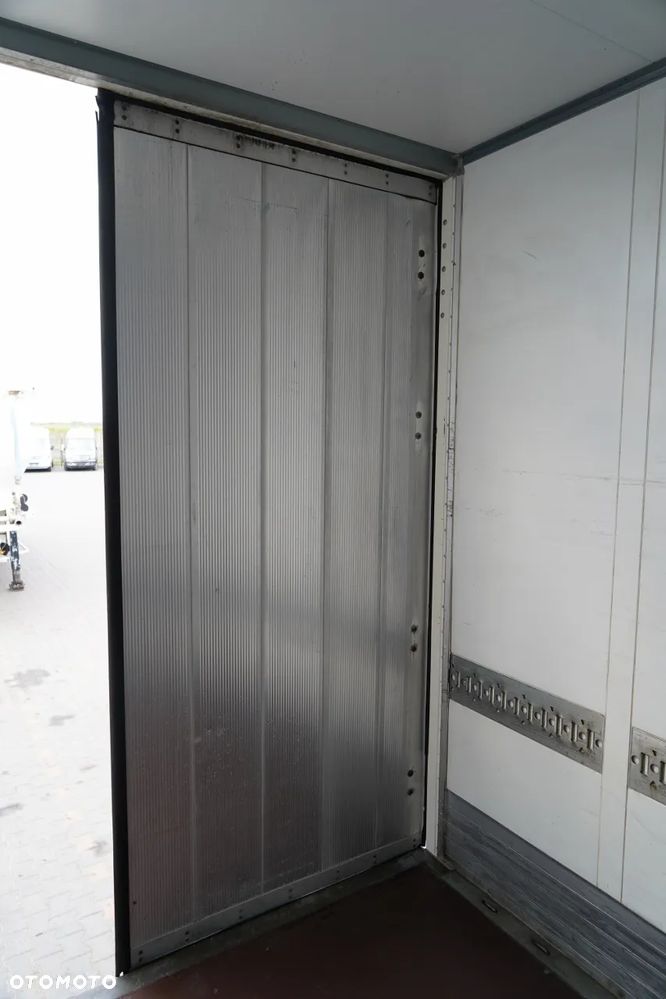 Schmitz Cargobull / KONTENER / KOFFER / - 20