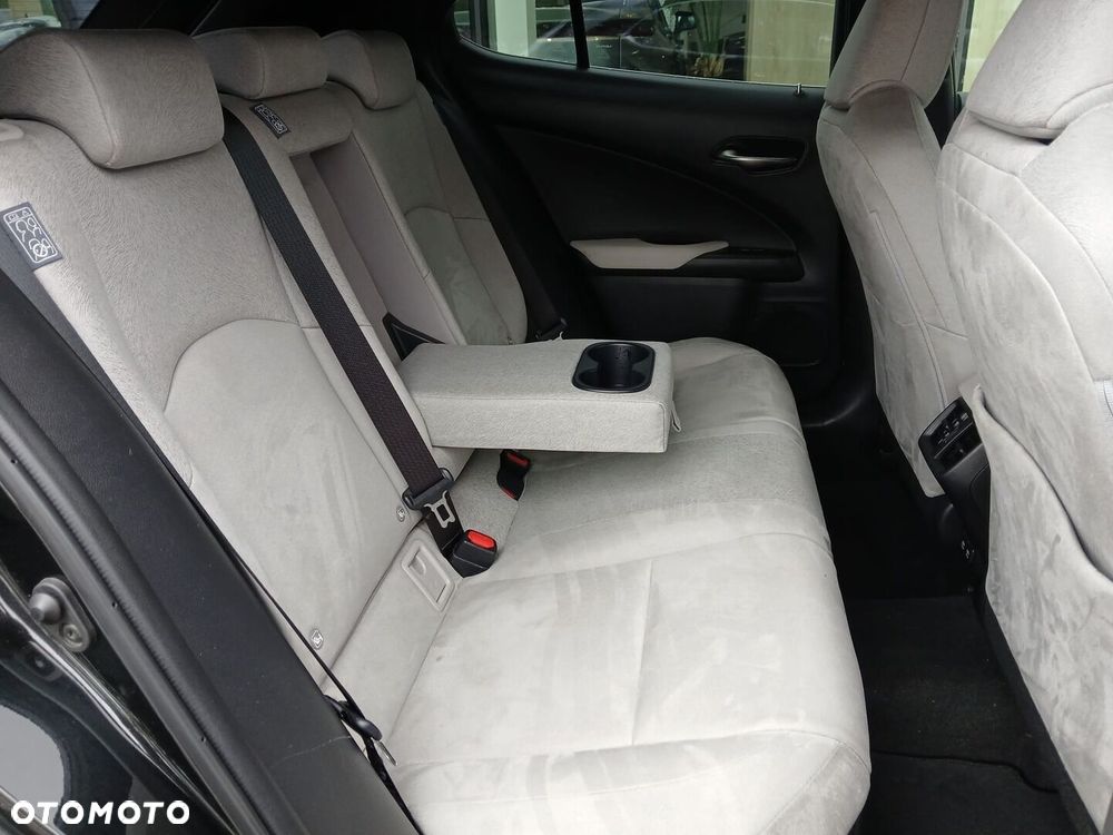 Lexus UX 250h GPF Business Edition 2WD - 29