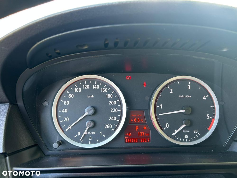 BMW Seria 5 530d - 12