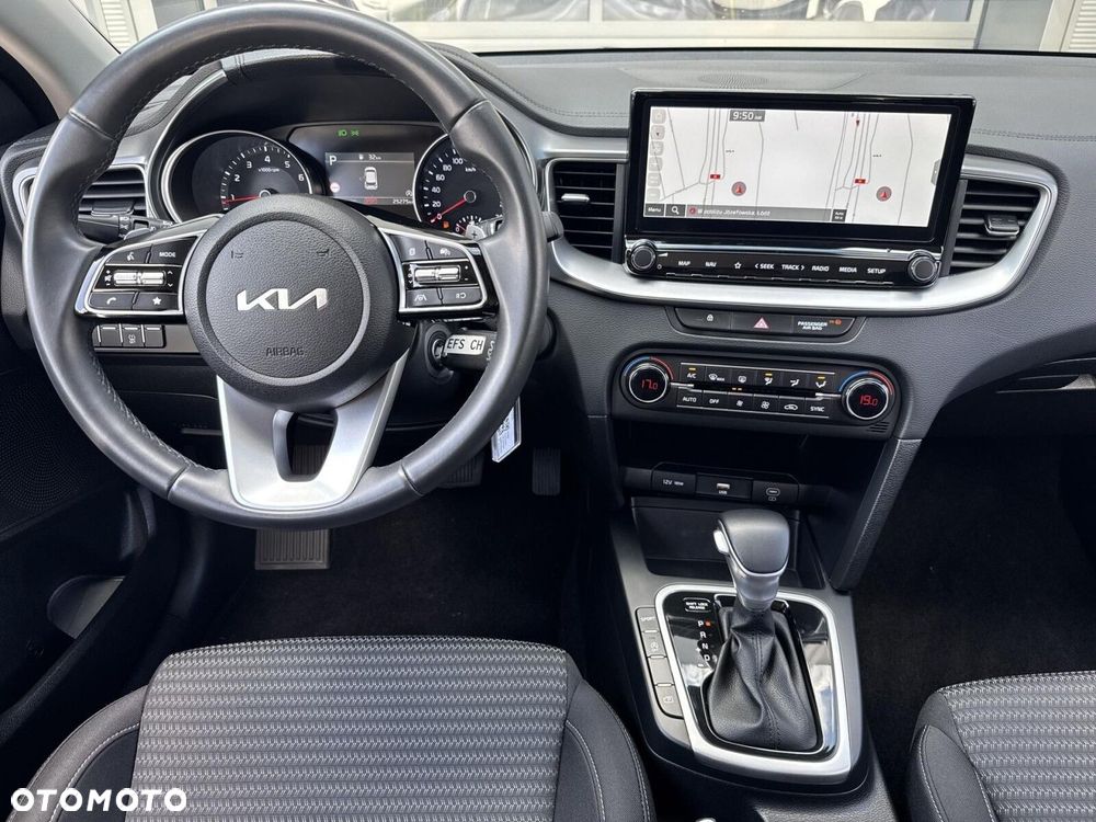 Kia Ceed 1.5 T-GDI M DCT - 18