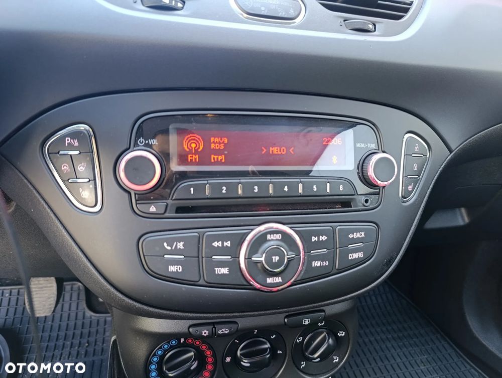 Opel Corsa 1.2 16V Essentia - 29