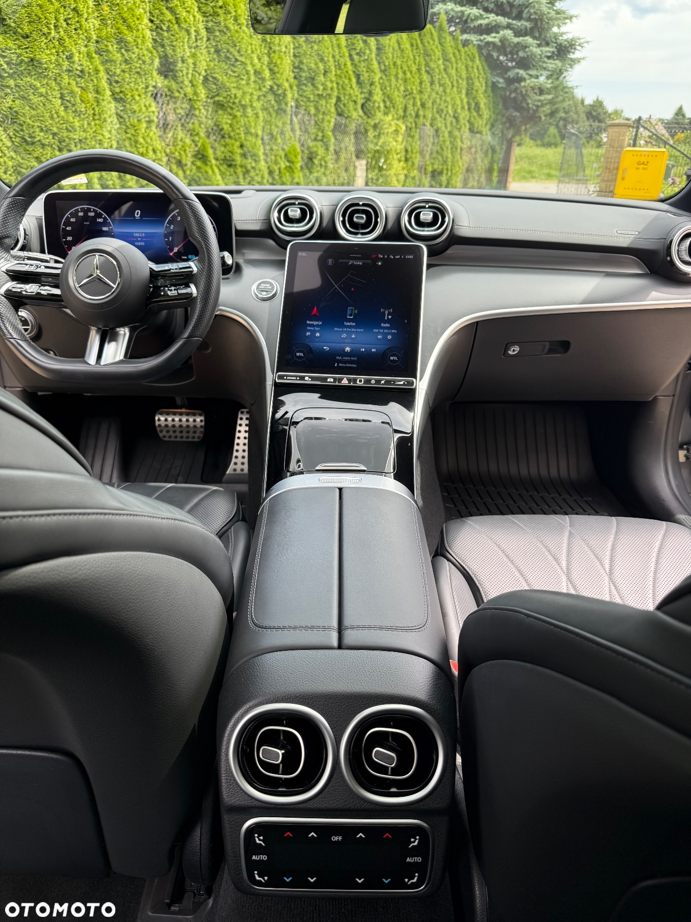 Mercedes-Benz Klasa C 300 4MATIC 9G-TRONIC - 9