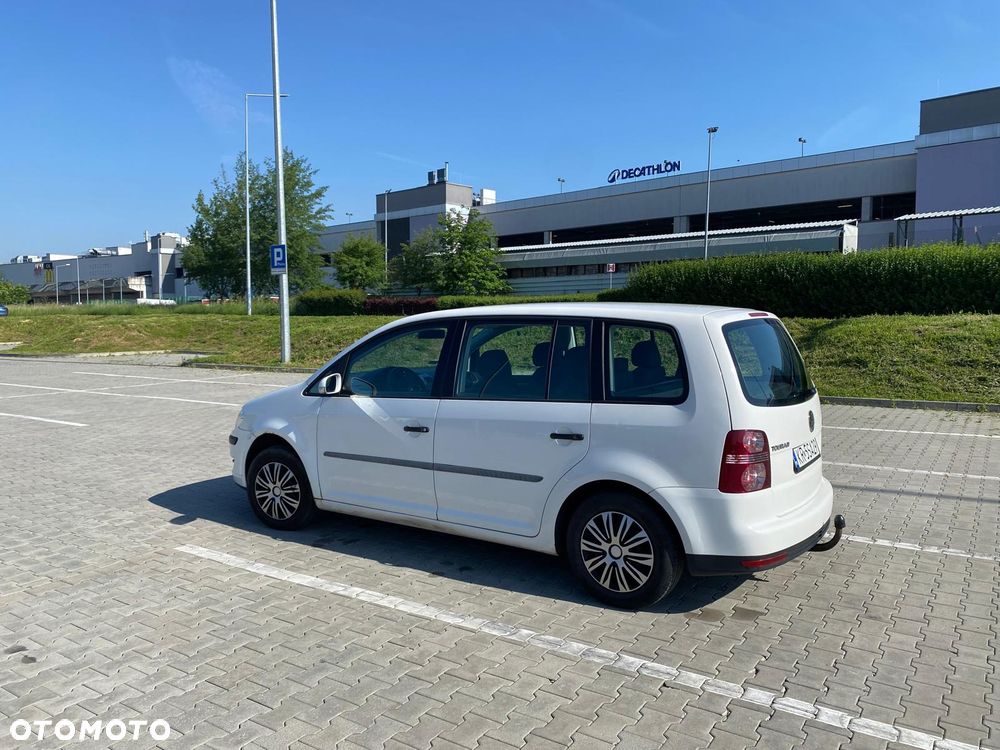 Volkswagen Touran 1.9 TDI Conceptline - 5