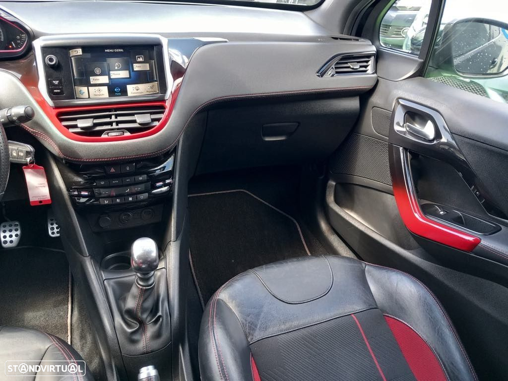 Peugeot 208 1.6 THP GTi - 14
