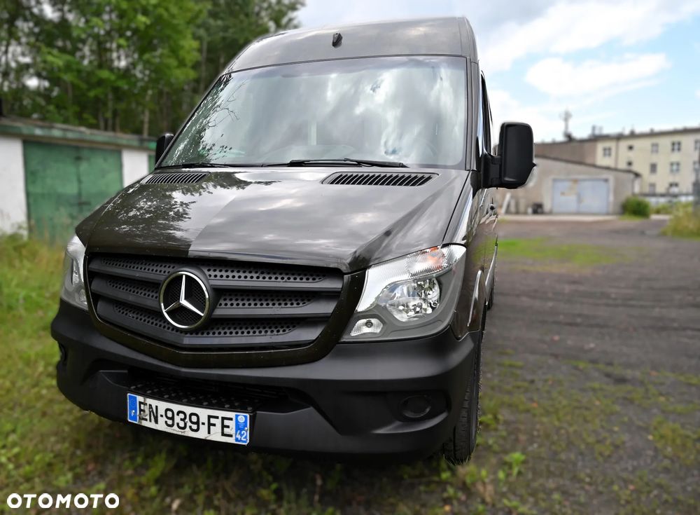 Mercedes-Benz Sprinter - 8