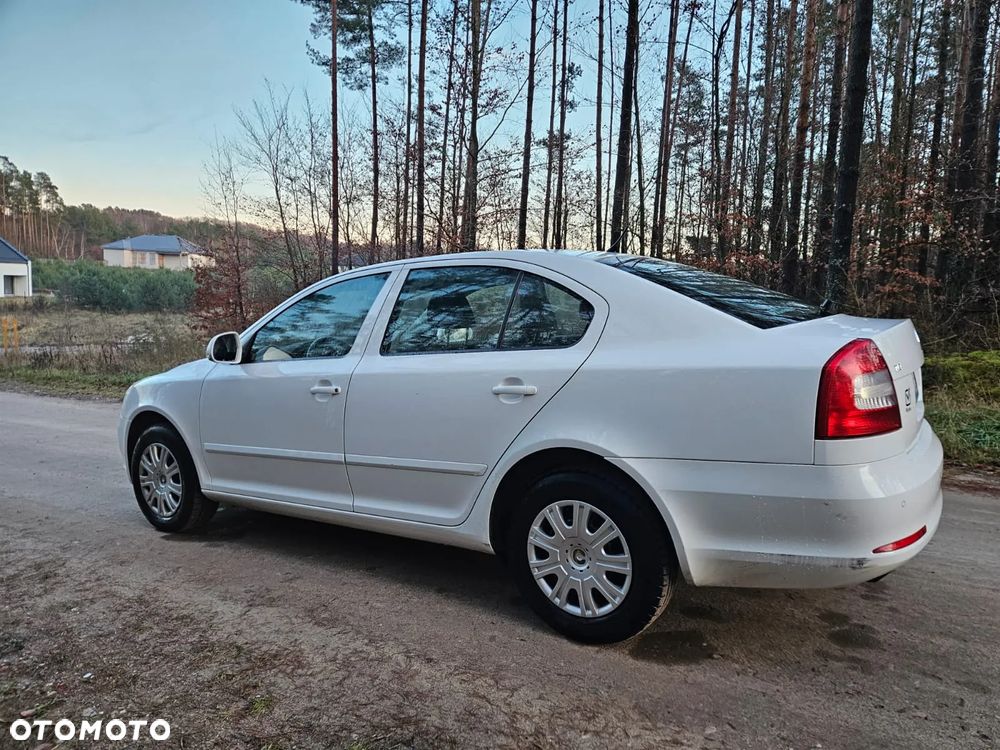 Skoda Octavia 1.6 TDI Active DSG - 6