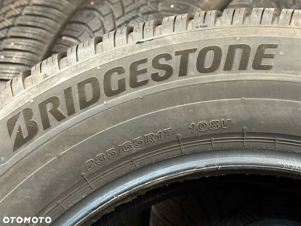 Opony Bridgestone Blizzak 6 235/65R17 2024 7,7mm - 10