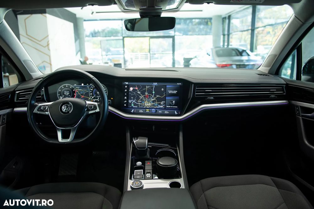 Volkswagen Touareg - 6