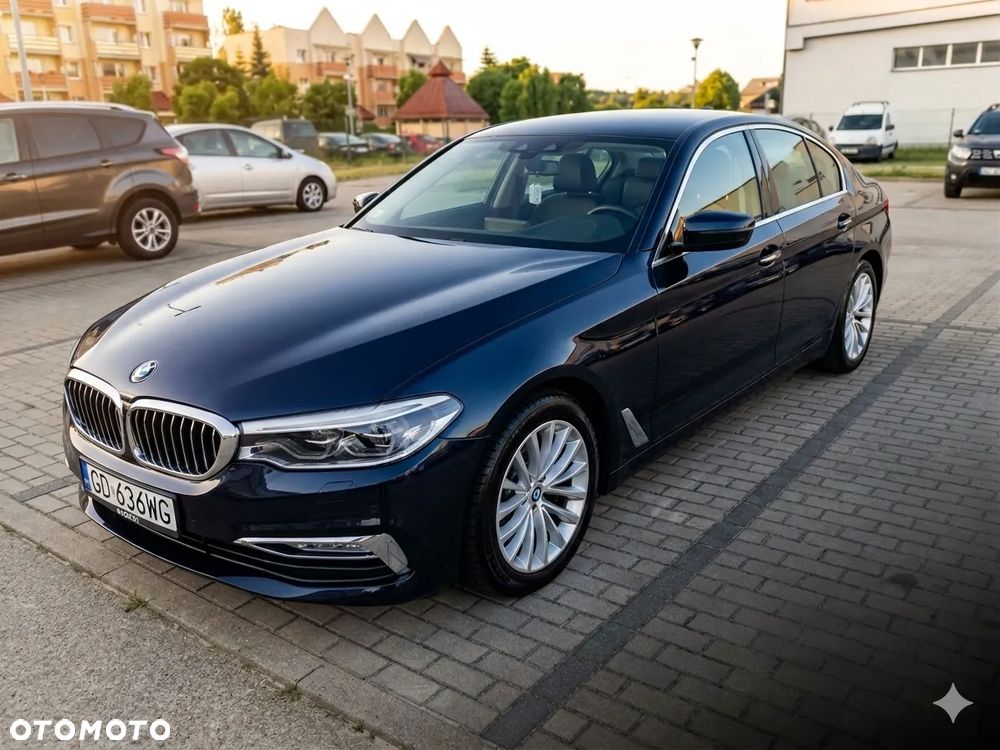 BMW Seria 5 518d Luxury Line - 8