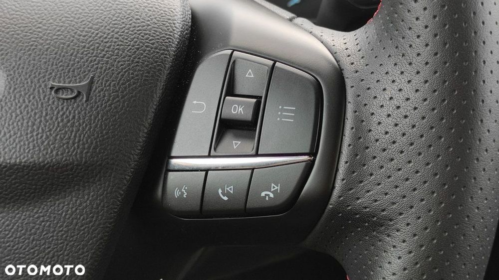Ford Focus - 24