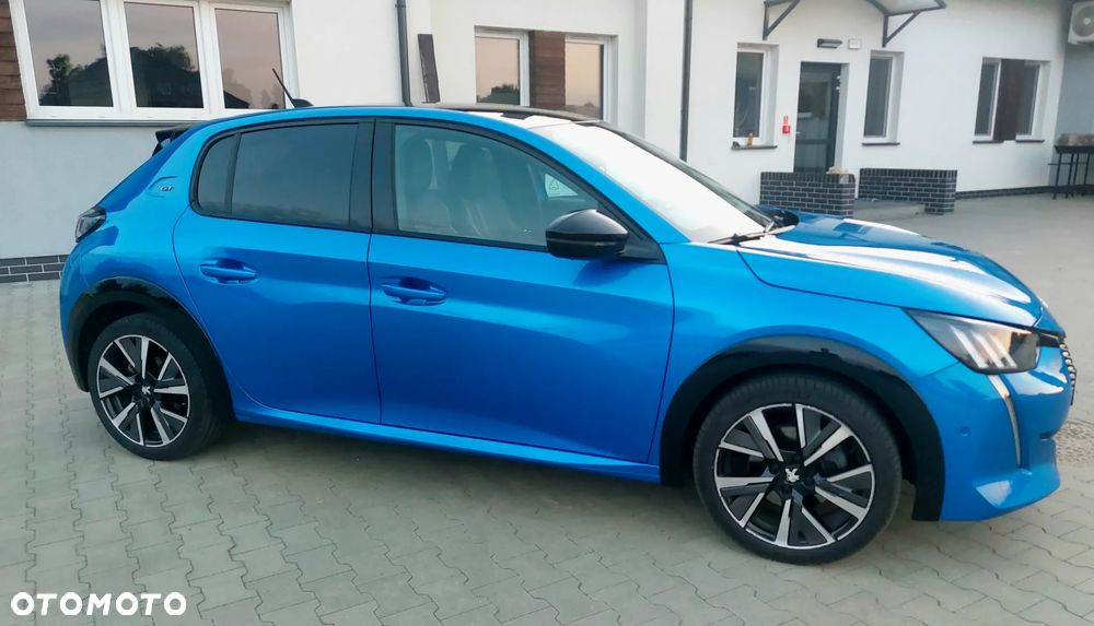 Peugeot 208 1.2 PureTech GT Pack S&S - 11