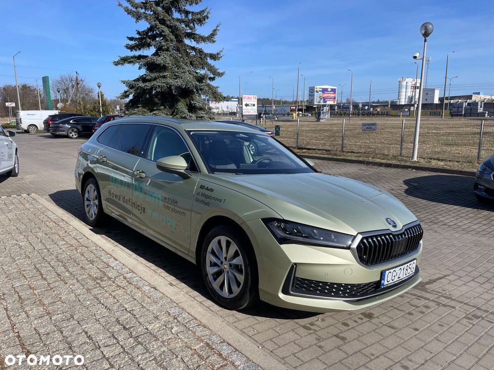 Skoda Superb 1.5 TSI Plug-in Hybrid Selection DSG - 3