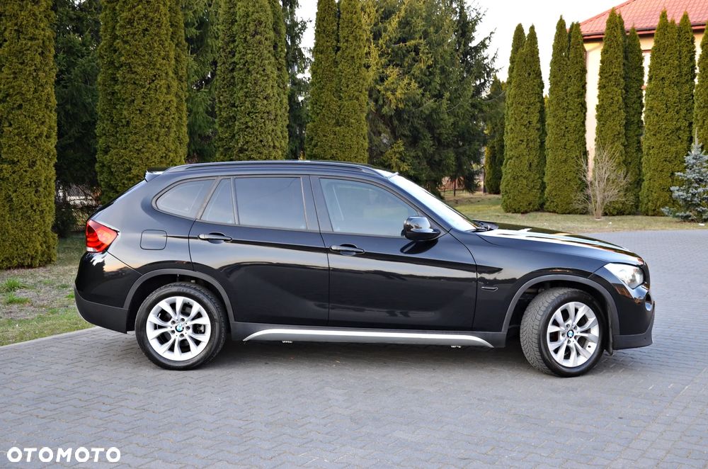 BMW X1 sDrive18d Sport Line - 18