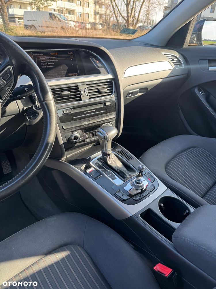 Audi A4 Limousine 2.0 TDI Quattro S tronic - 24