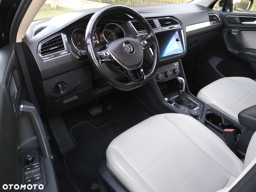 Volkswagen Tiguan - 5