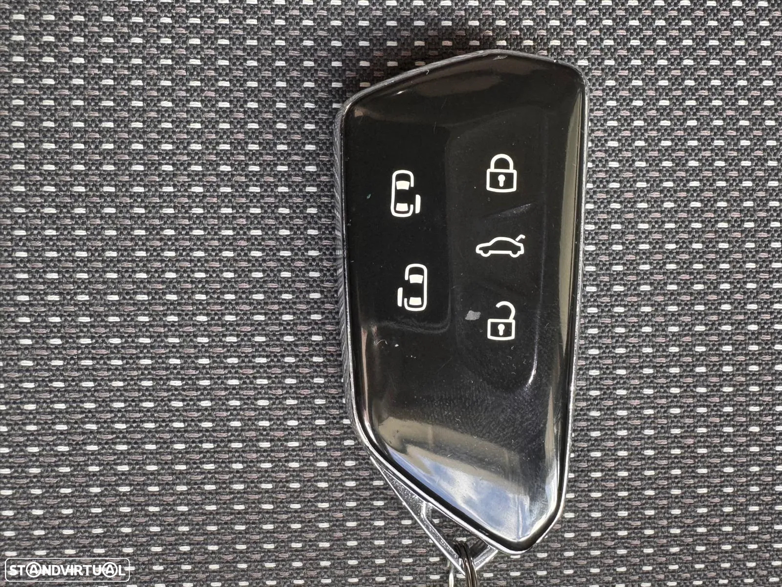VW Multivan 2.0 TDI Life Longa DSG - 19