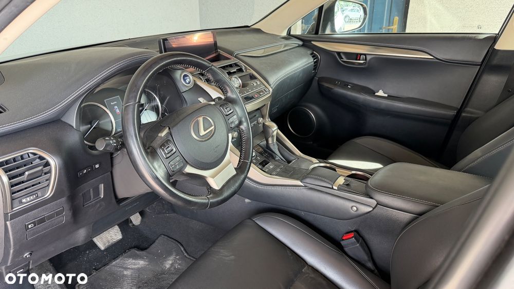 Lexus NX 300 AWD Executive Line - 26