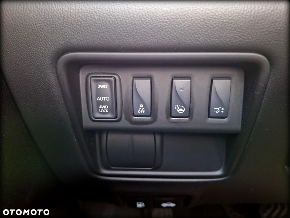 Renault Koleos 2.0 dCi Initiale Paris 4x4 X-Tronic - 22