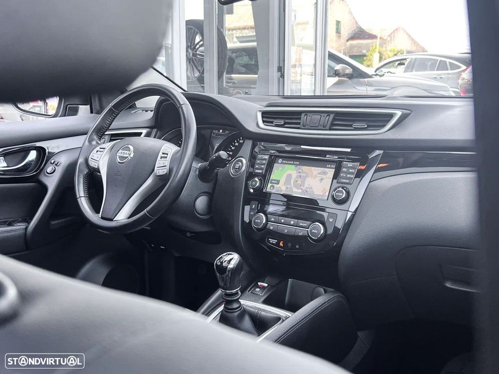 Nissan Qashqai 1.5 dCi Tekna Premium S - 8