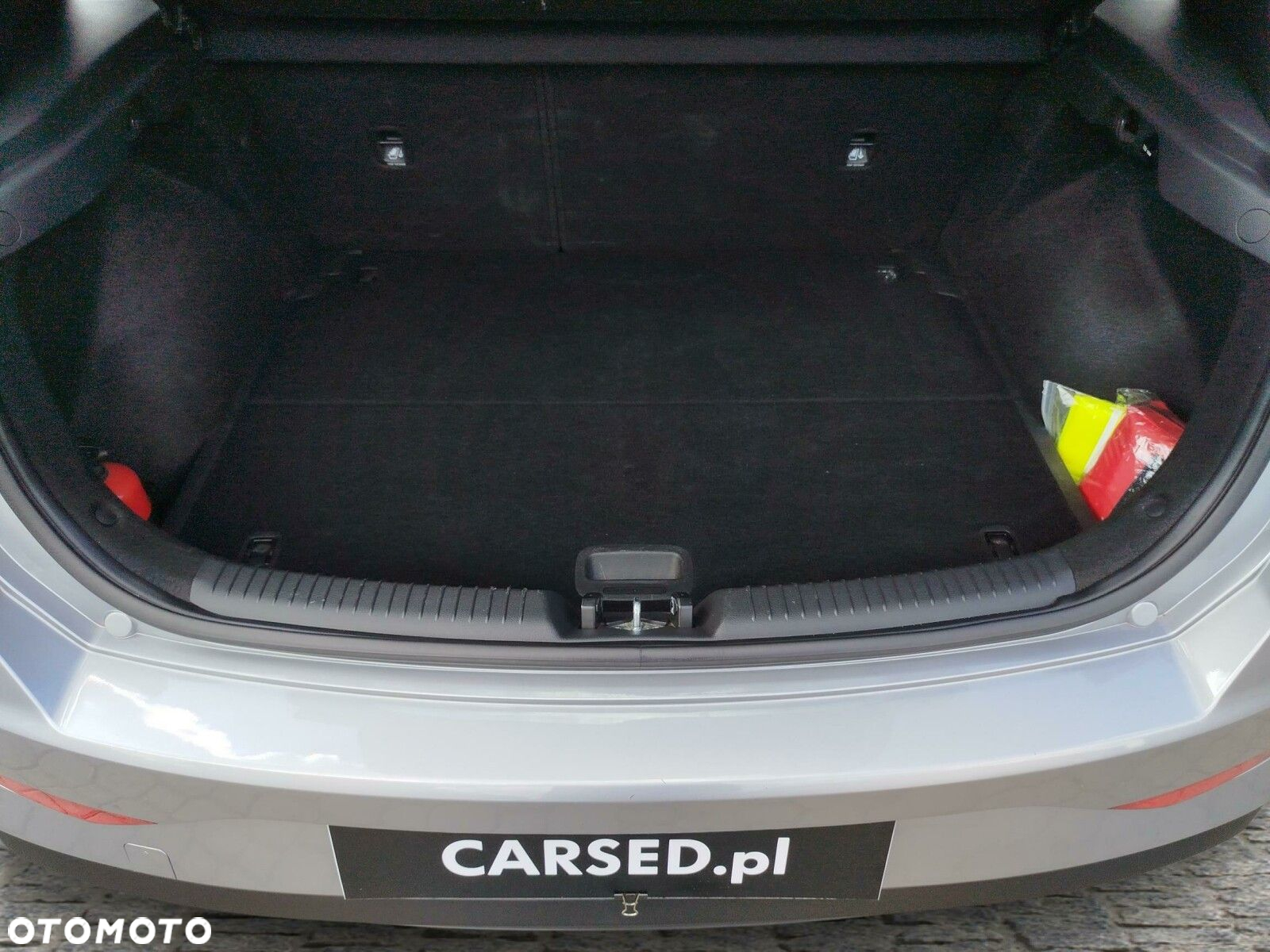 Hyundai i30 1.5 DPI Classic + - 17
