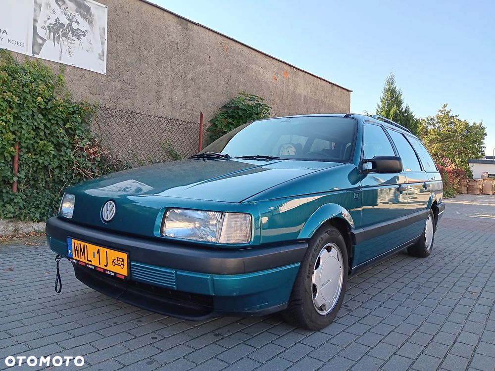 Volkswagen Passat - 15