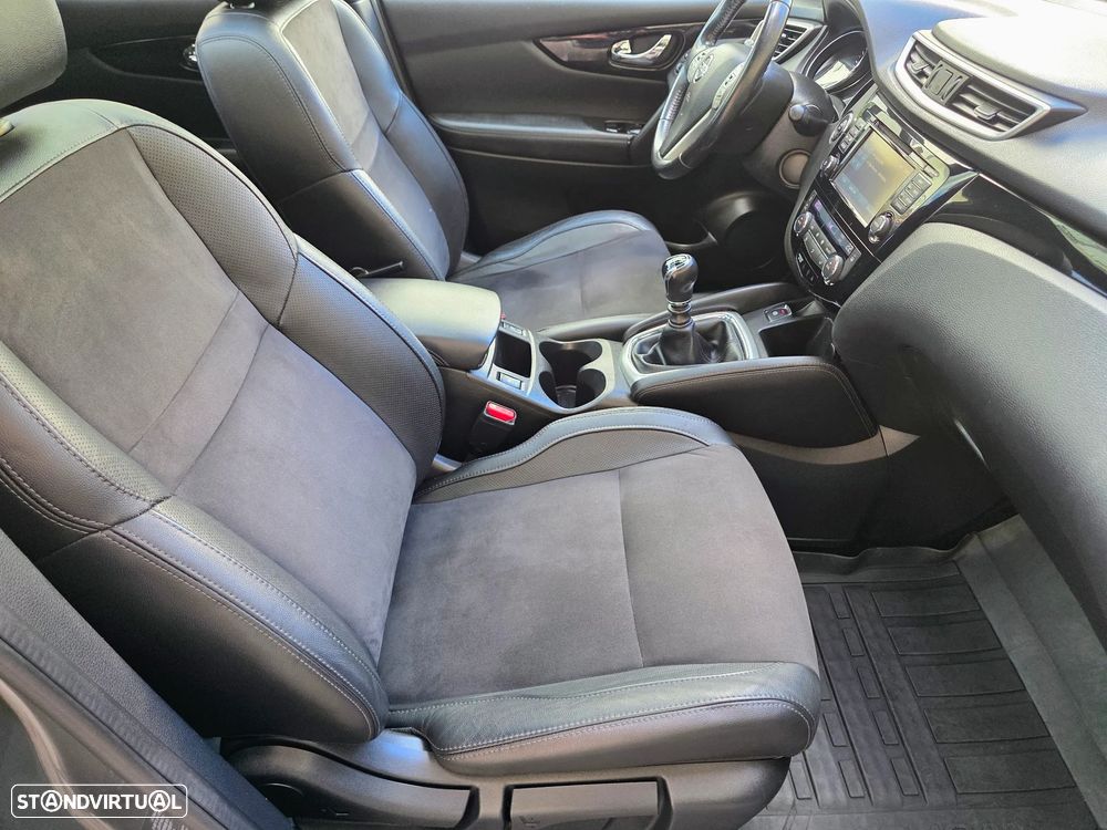 Nissan Qashqai 1.5 dCi N-Vision RS - 52
