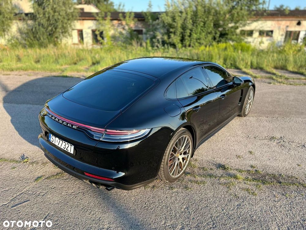 Porsche Panamera - 3