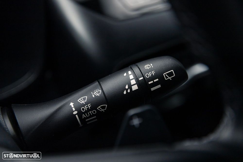 Nissan Juke 1.0 DIG-T Tekna DCT - 32