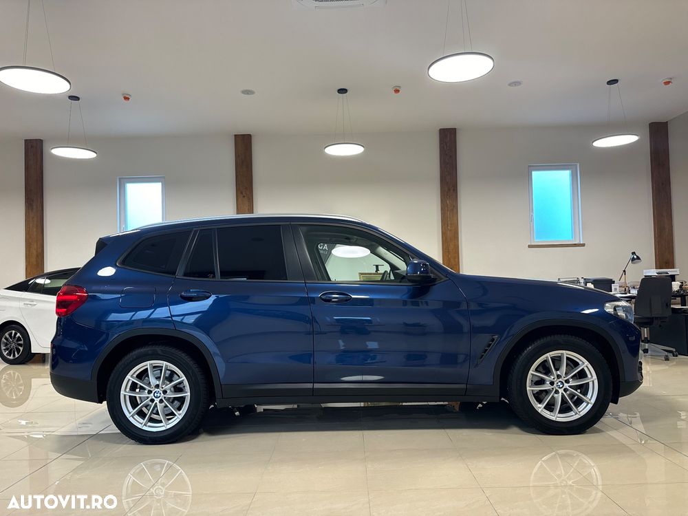 BMW X3 xDrive20d AT Luxury Line - 5