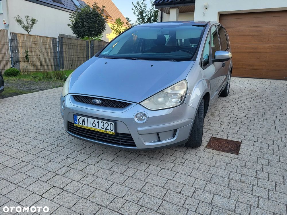 Ford S-Max - 4