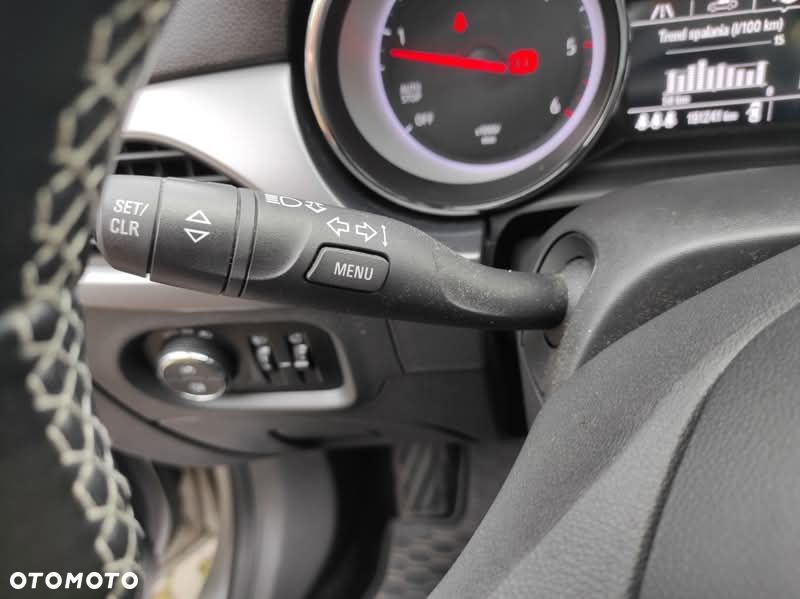 Opel Astra 1.6 CDTI Elite S&S - 10