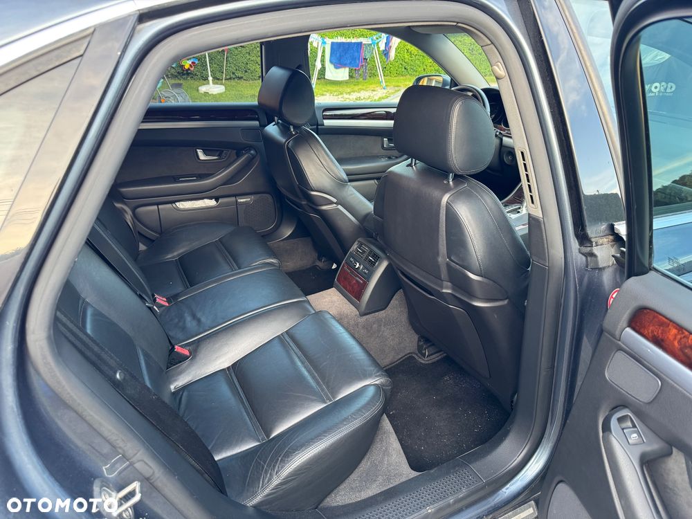 Audi A8 4.2 TDI Quattro - 14
