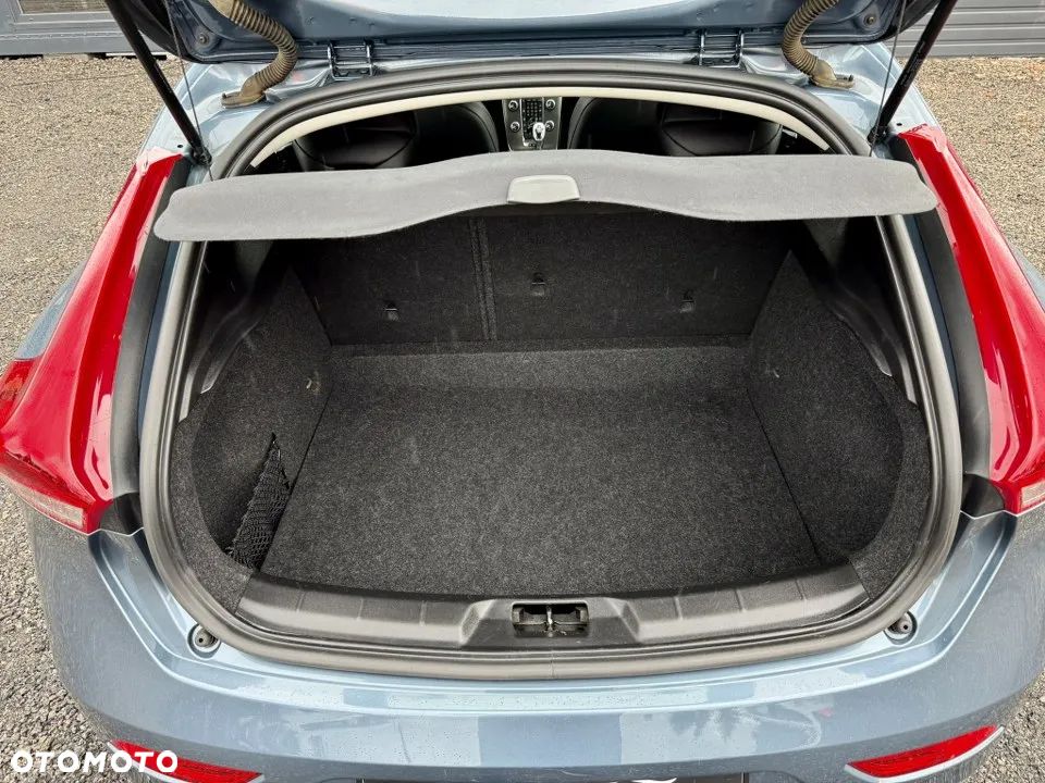 Volvo V40 T2 Summum - 38
