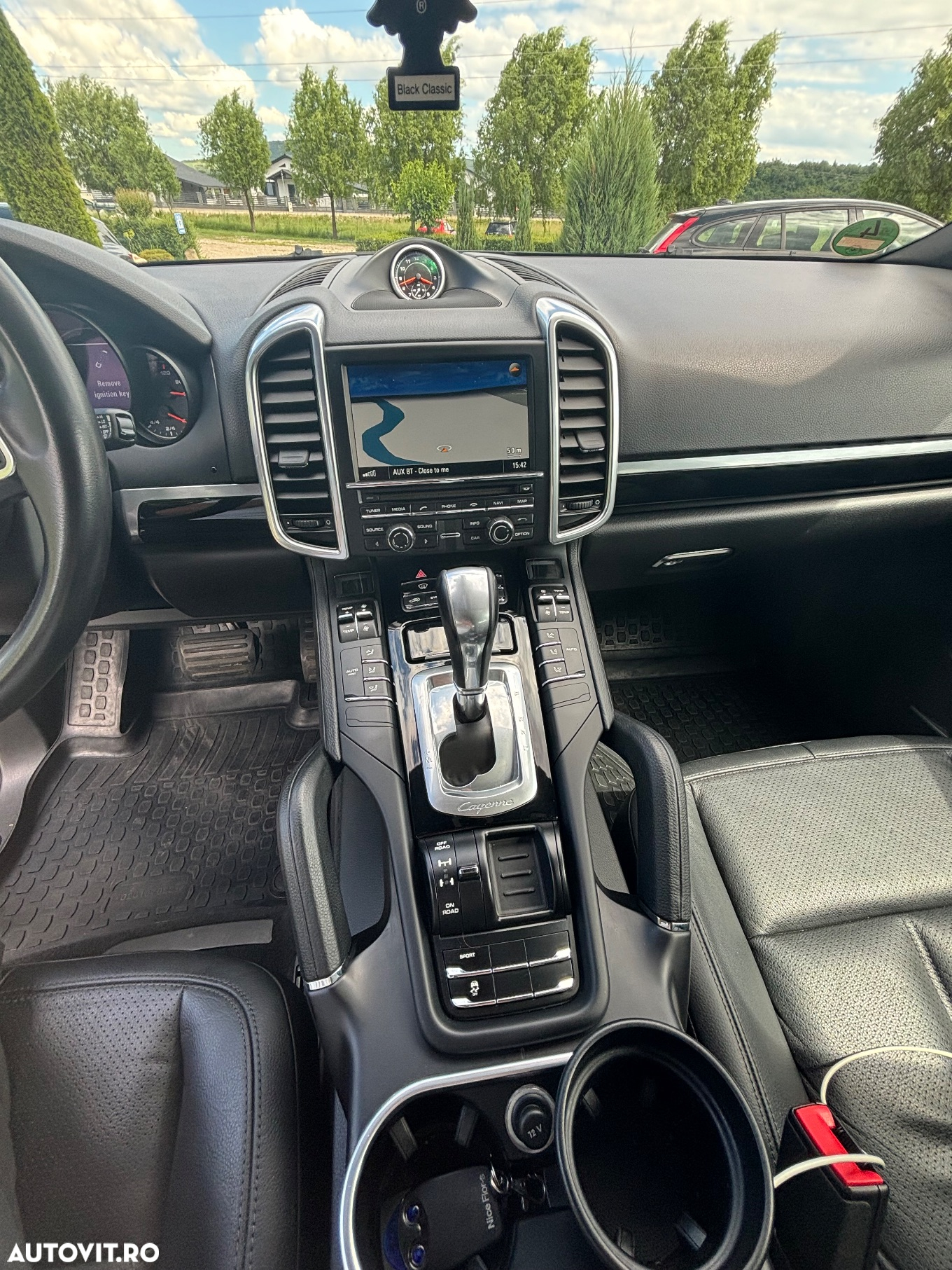 Porsche Cayenne 3.0 L - 14
