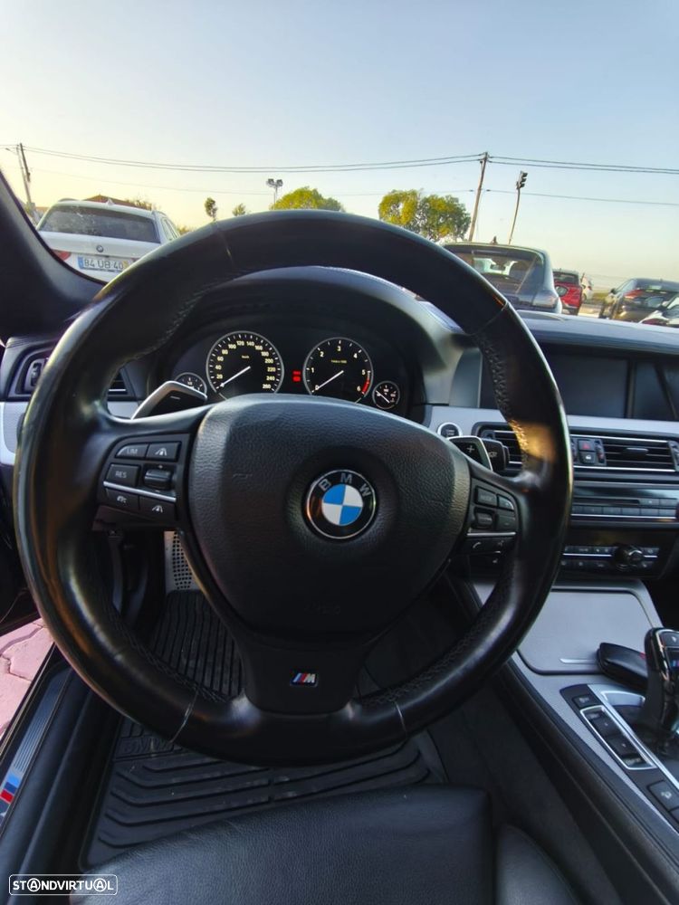 BMW M550d xDrive Auto - 28