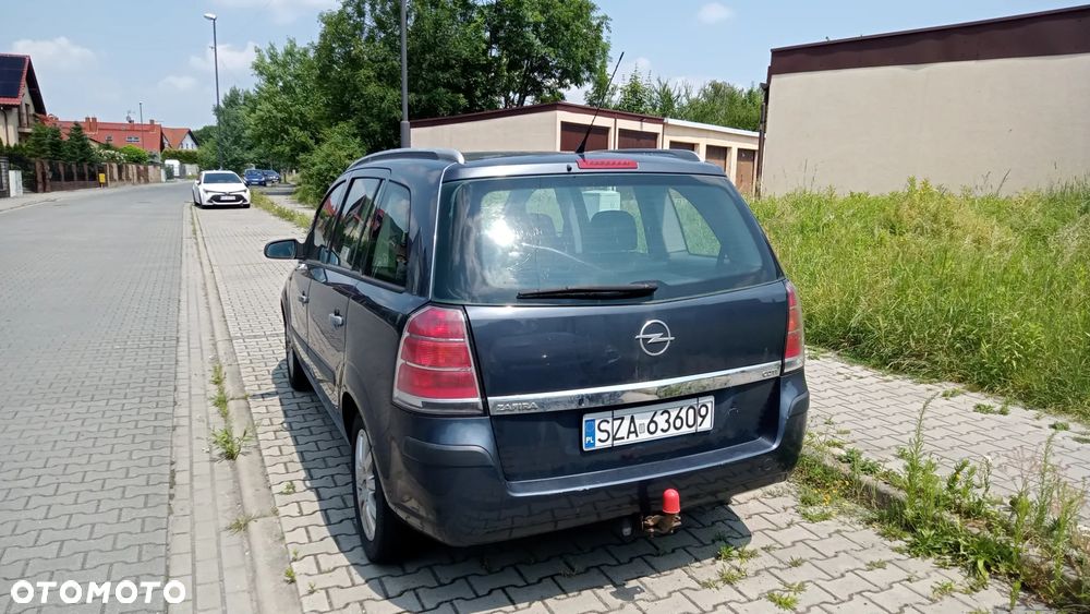 Opel Zafira 1.9 CDTI Elegance - 23
