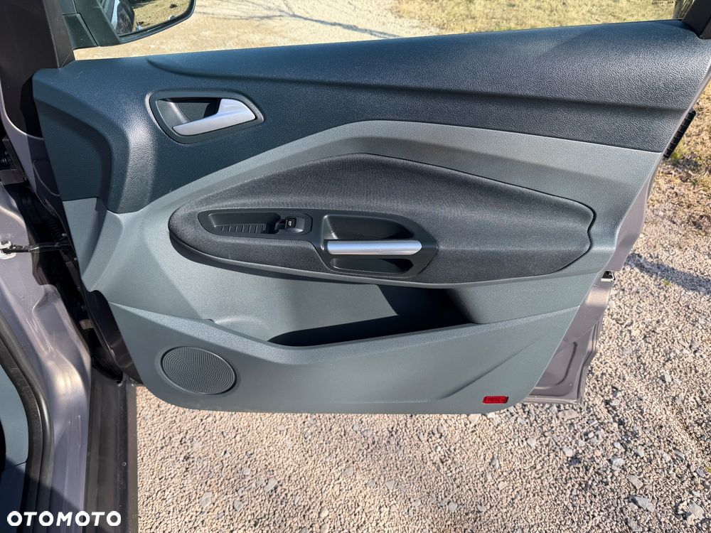 Ford C-MAX 1.6 TDCi Ambiente - 11