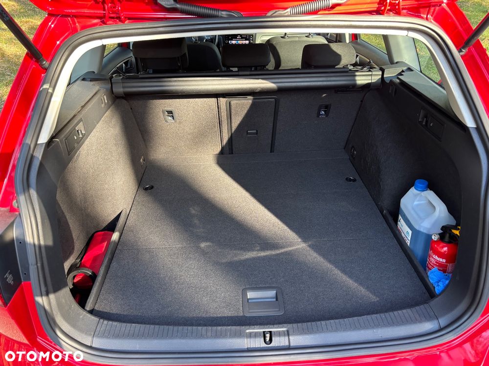 Volkswagen Golf - 13
