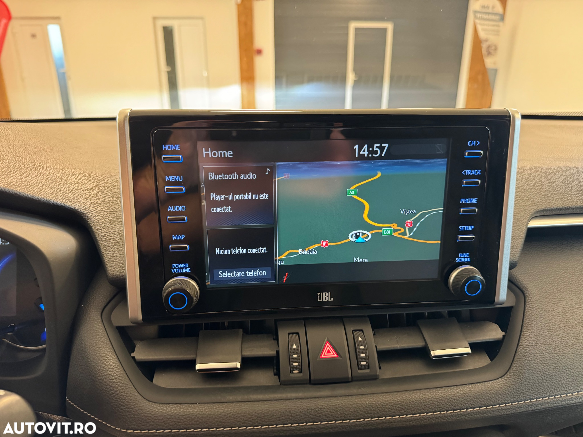 Toyota RAV4 2.5 4x2 Hybrid Team Deutschland - 15