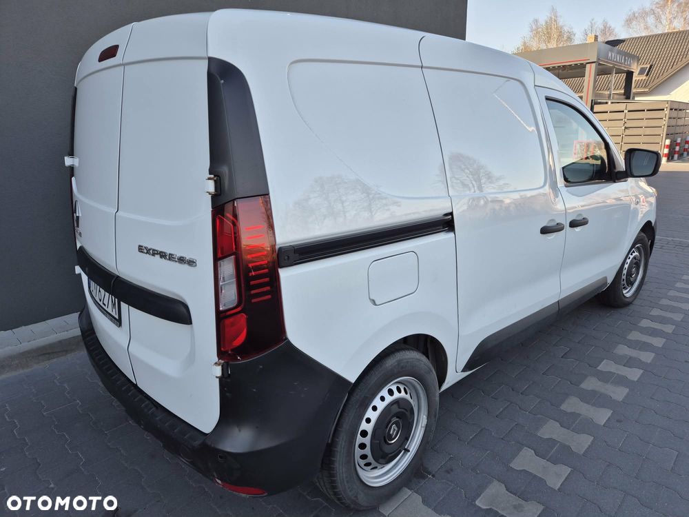 Renault Express - 19